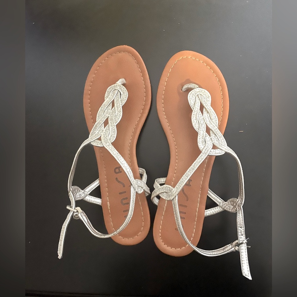 Women’s silver sparkle sandal